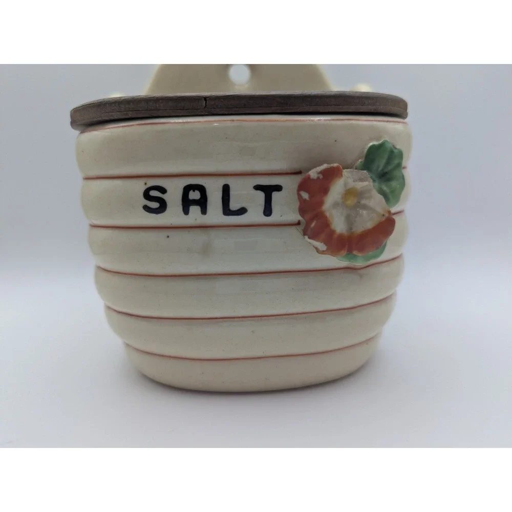 Vintage Japan Salt Cellar Box with Lid Beehive Flowers Ceramic Wall Hanging‎
